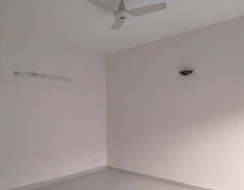 01 Kanal Beautiful Lower Portion available for rent in DHA Phase 2 Lahore Cantt 12