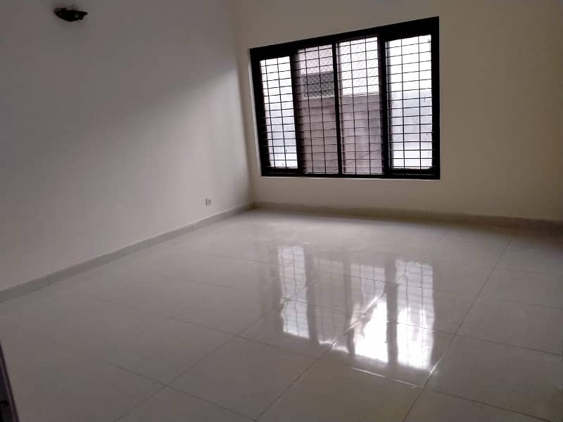 01 Kanal Beautiful Lower Portion available for rent in DHA Phase 2 Lahore Cantt 26