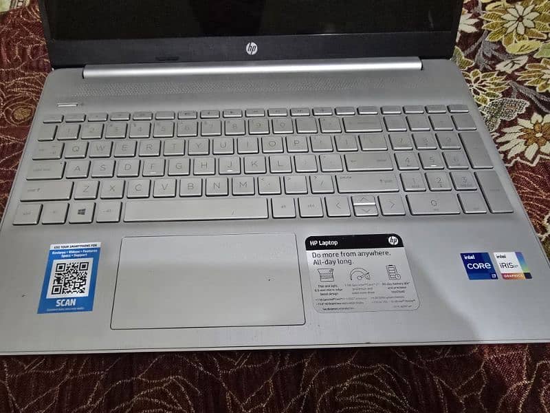 HP Notebook i7 1165G7 1