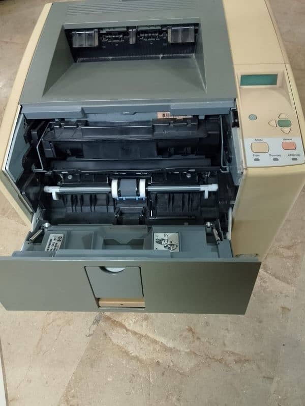 Hp laserjet P3005 dn 100% perfect condition 3