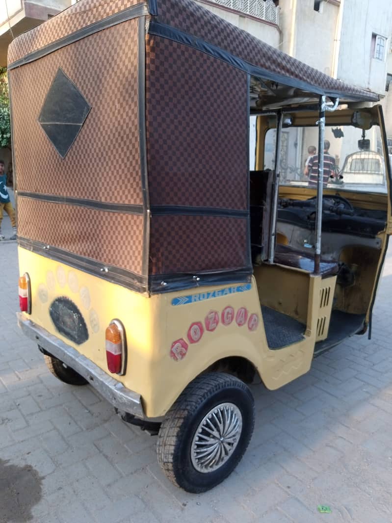 RozGar 2015,Disc-Brake,LPG-PetRoL Rickshaw,Engine FuLL OK 100%, 6