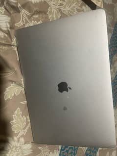 apple MacBook Pro 16inch 2019