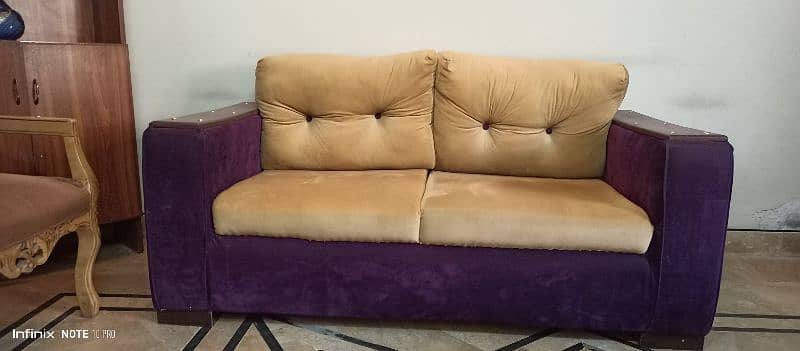 6 seater sofa and 1 shelf 1