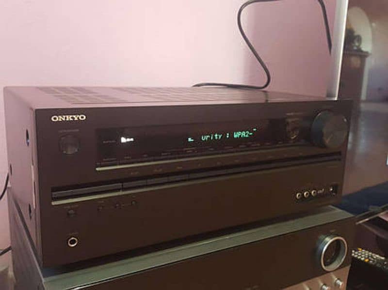 Onkyo tx-nr626 Bluetooth WiFi home theater 4