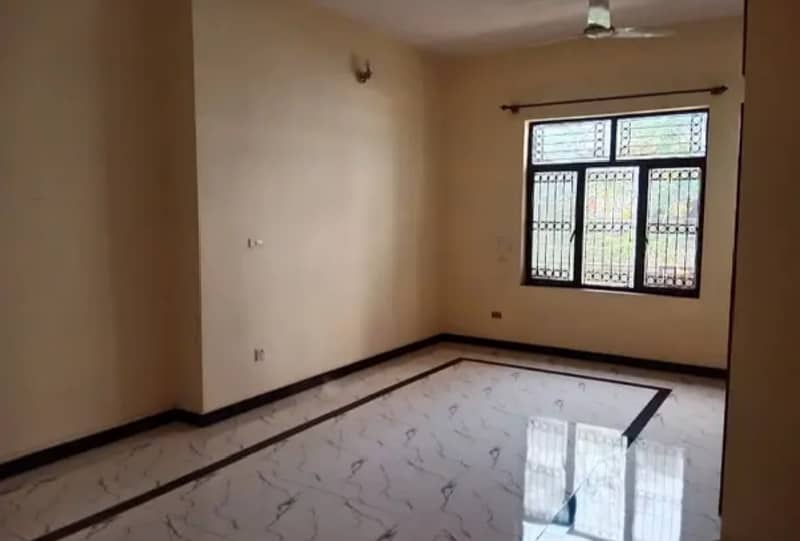 G-11 Size 25 50 Double Story House For Rent 4