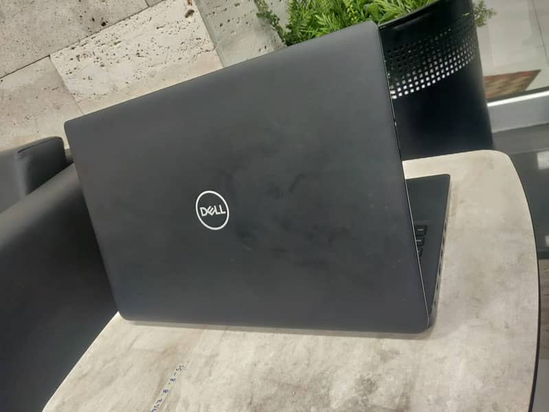 Dell Latitude i5 8th, 8gb/256gb-ssd, 4hr+ batry backup 2