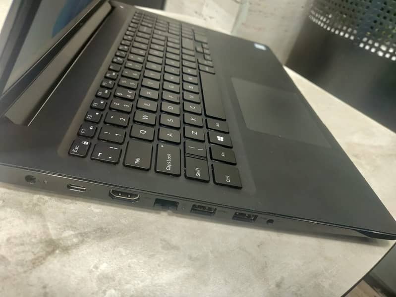 Dell Latitude i5 8th, 8gb/256gb-ssd, 4hr+ batry backup 5