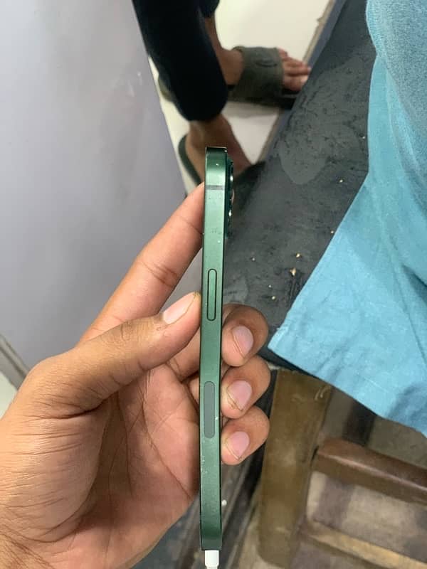 iPhone 13 non pta panel dot line body damage battery health 88 0