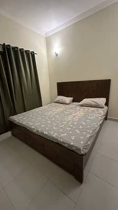 double bed with mattress(new condition not even a single scratch)