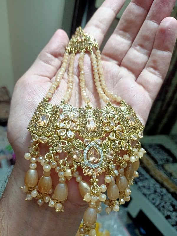 Imitation bridal jewellery set 2