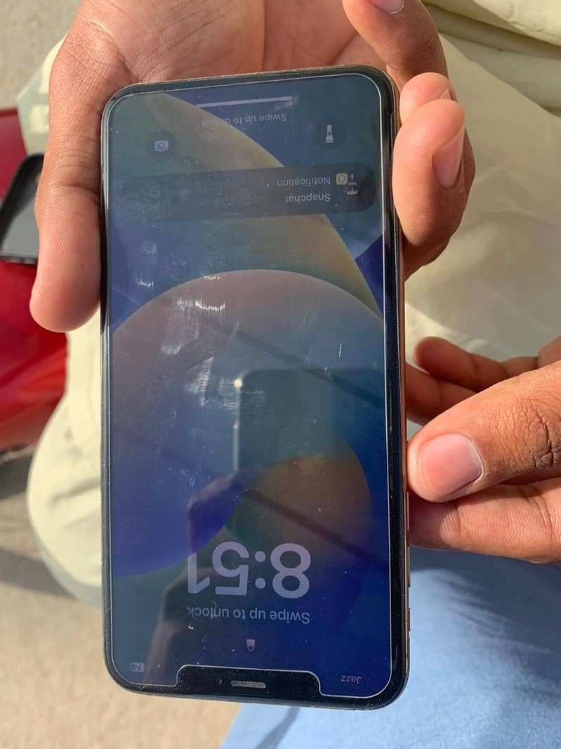 iPhone XS Max 256GB 10/10 Condition 5