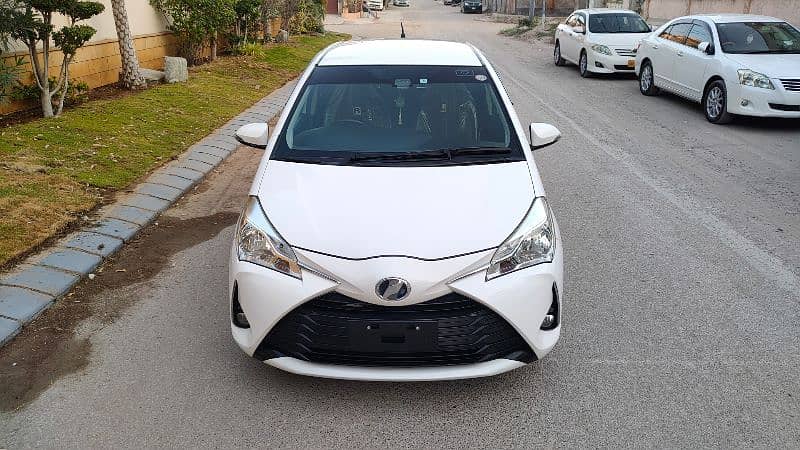 Toyota Vitz 2017 1