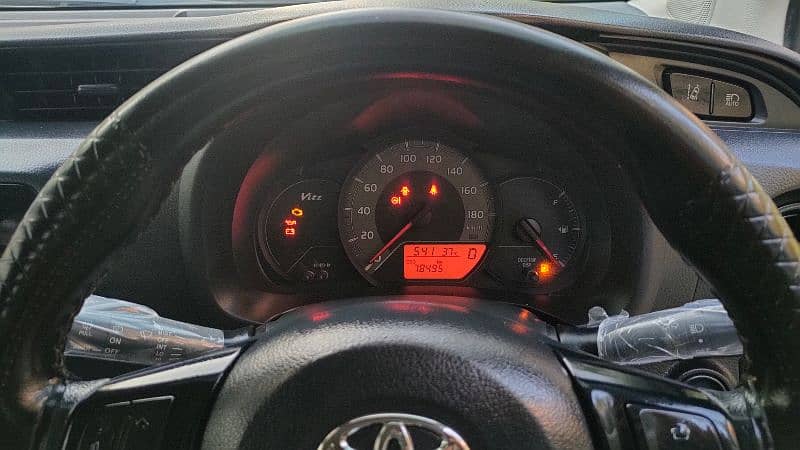 Toyota Vitz 2017 9