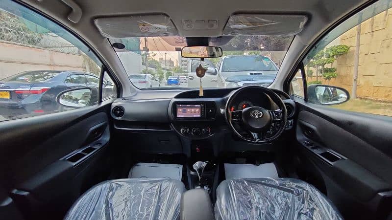 Toyota Vitz 2017 12