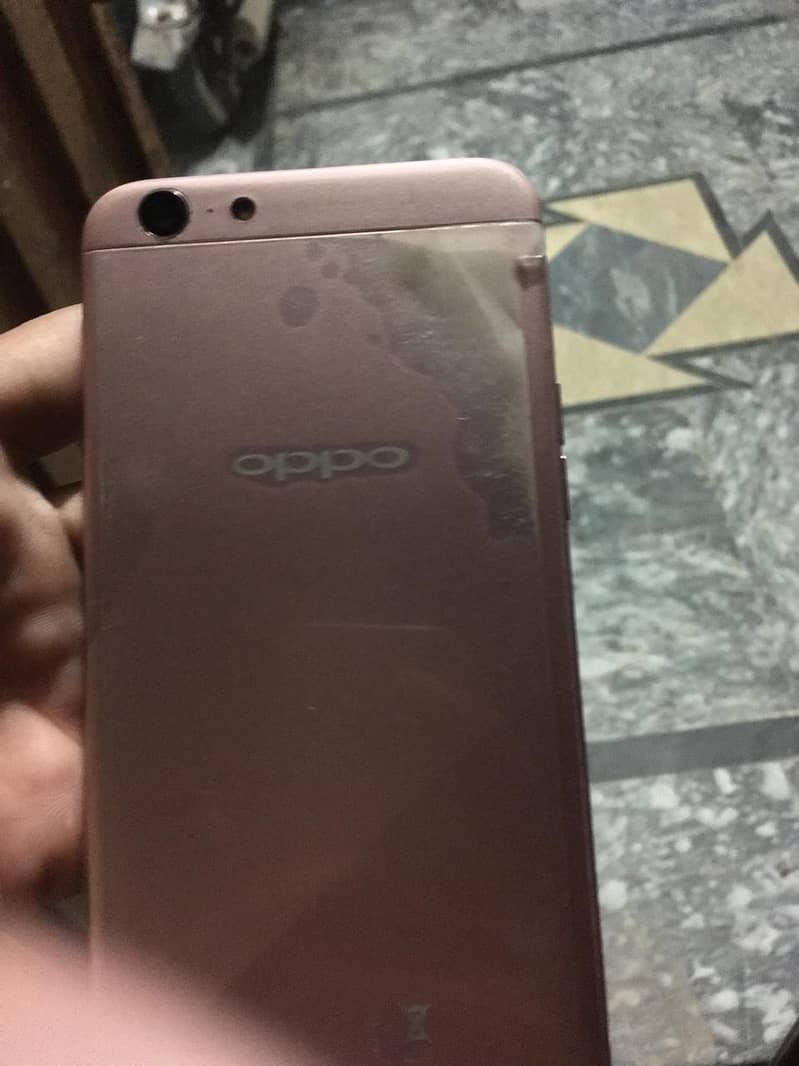 Oppo A57 4