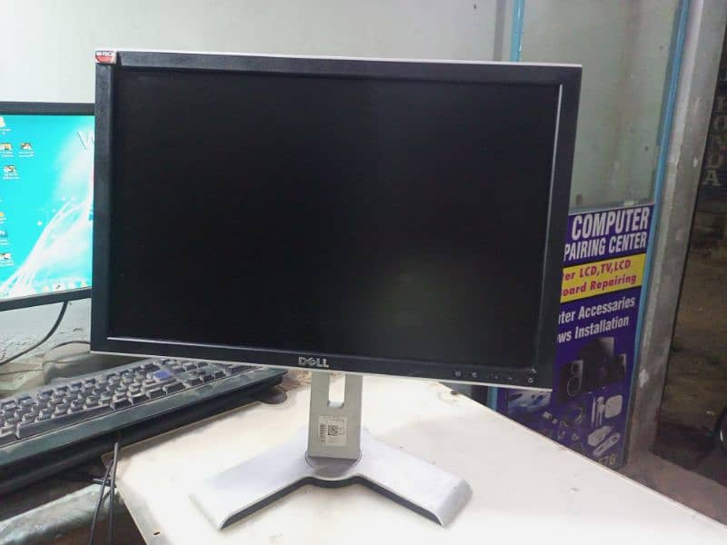 Dell 20 inch  lcd monitor new full HD A+ 3