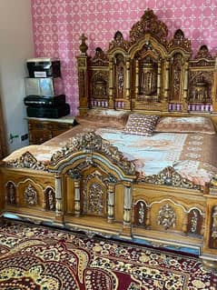 Solid Wood King-Size Bed Frame - Excellent Condition!