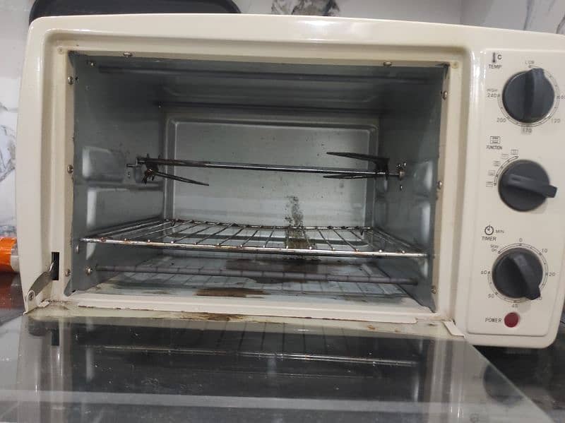 Electric Oven for sale slightly used 5