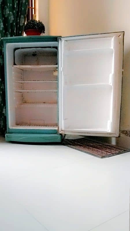 refrigerator 2