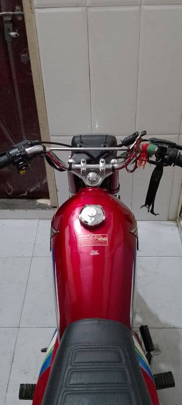 Genuine condition CG 125 4