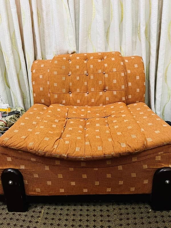 5 seater sofa normal condition urgent sale 2