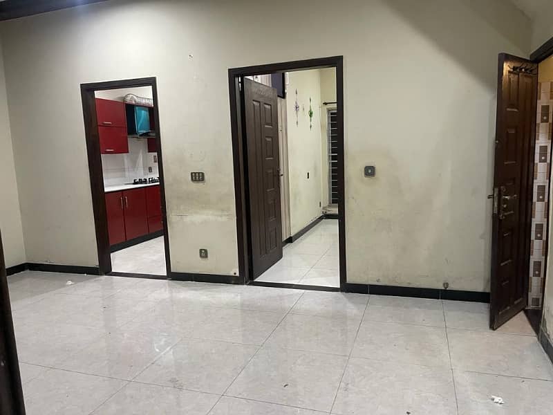 5 MARLA LOWER PORTION (with basement) FOR RENT IN PARAGON CITY LAHORE 1