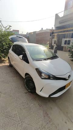 Toyota Vitz 2014