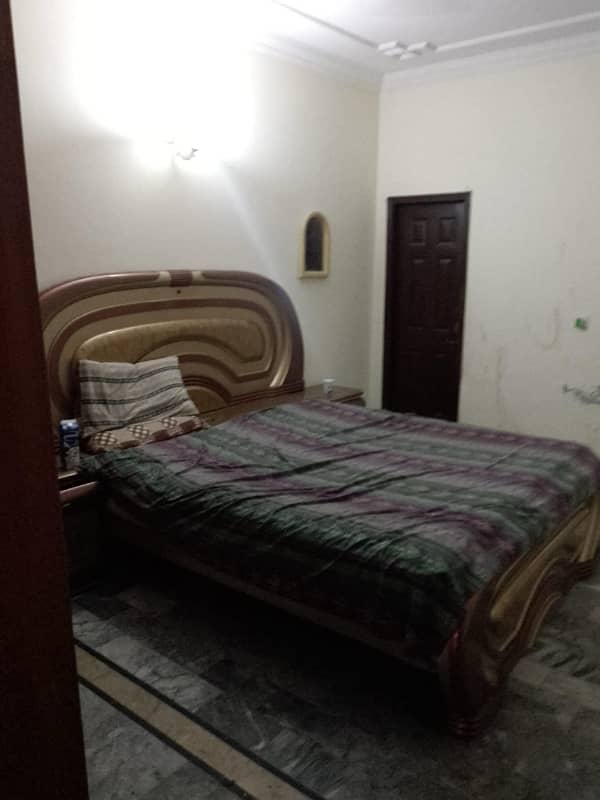 5 Marla Full House for Rent Near Emporium Mall , canal road 0