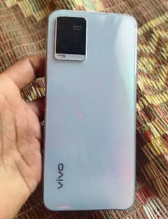 vivo y21 4/64 bilkul fresh seat hai daba chargar