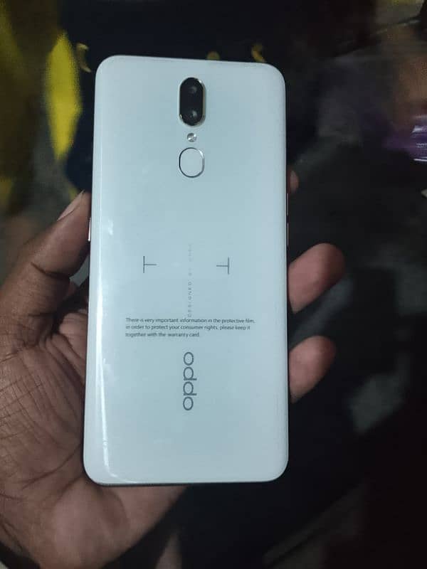 Oppo F11 8-256 GB exchange possible ha 1