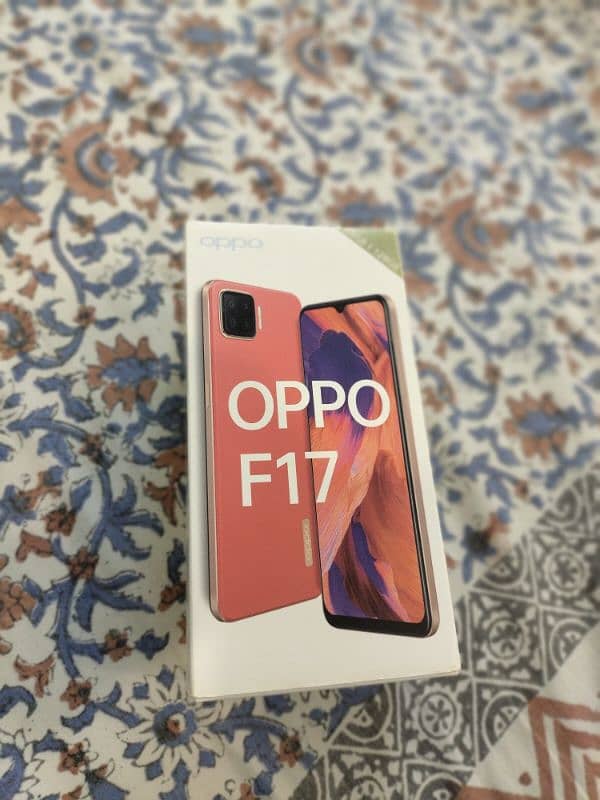 OPPO F 17 8/128 1