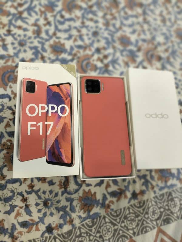 OPPO F 17 8/128 11