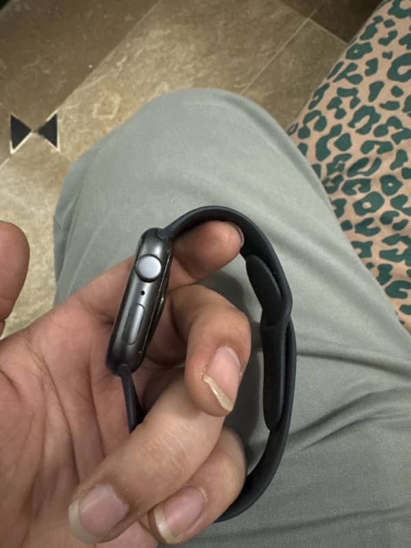 Apple watch se 1st generation 1