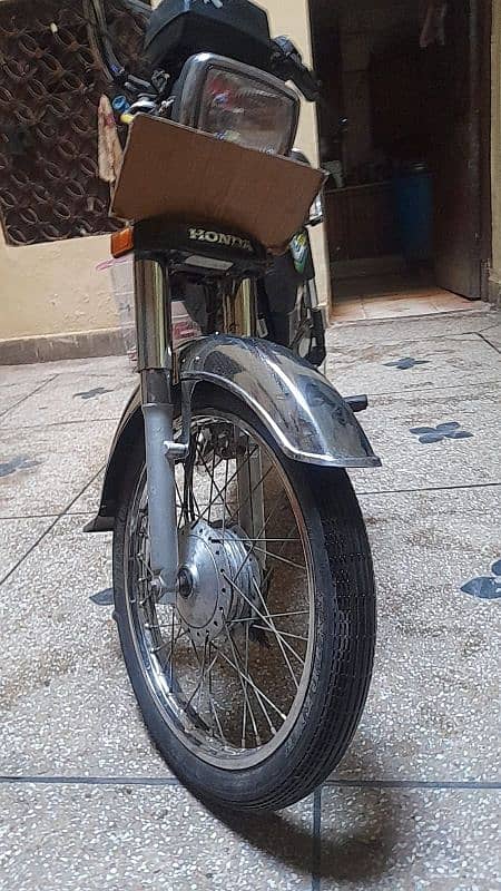 HONDA CD70 - - 03208454634 2