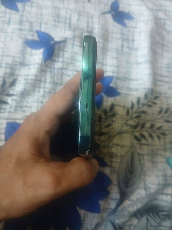 Oppo Reno 12F 2