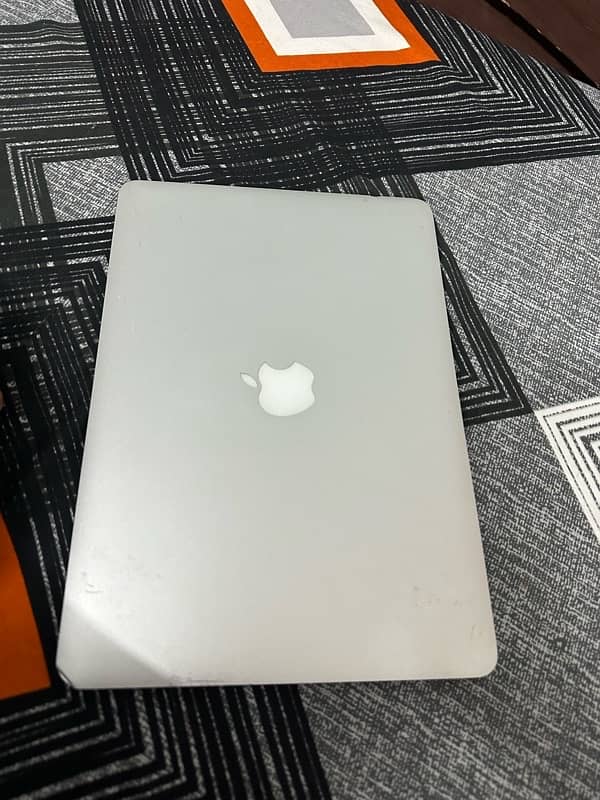 Apple macbook Air 2