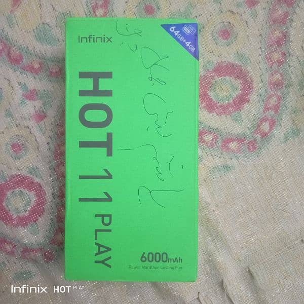 Infinix hot 11 play 4/64 condition 10/9 with box 3