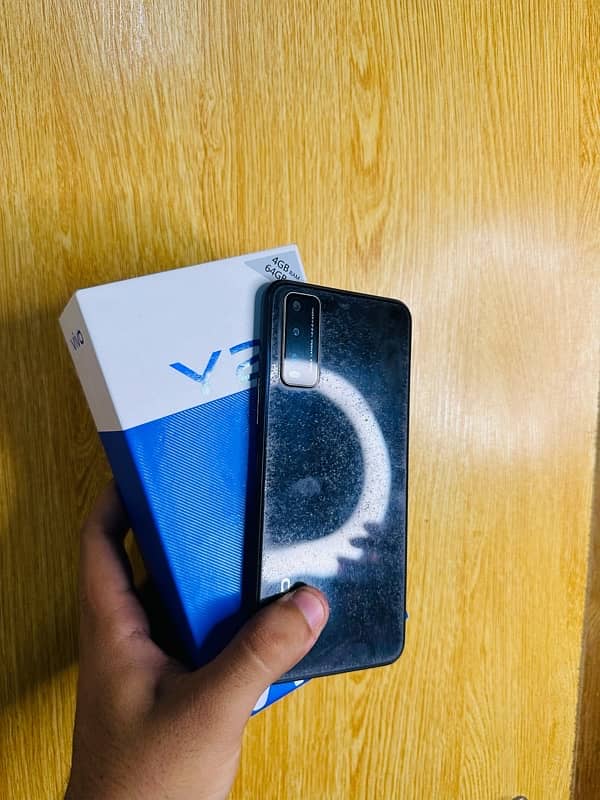 VIVO y20 4/64 with box 100% orgnl 8