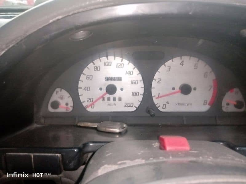 Suzuki Cultus VXR 2015 80% original non accidental Btr mehran Alto 10