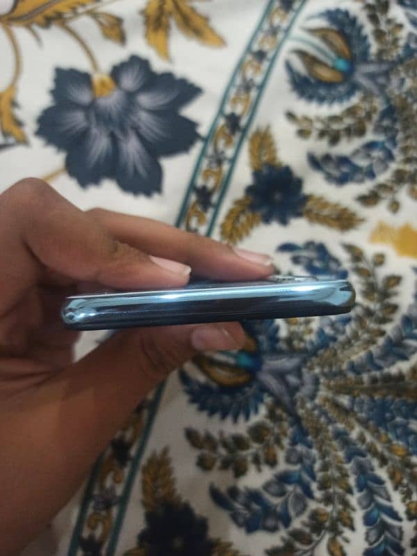 vivo s1 8/256 10/10 lush condition 8