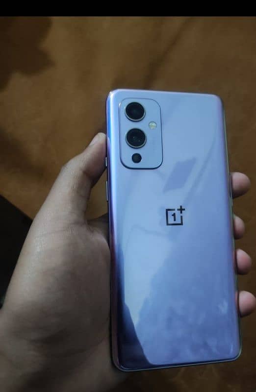 OnePlus 9 3