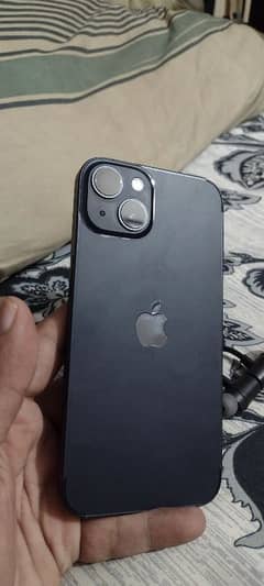 iPhone 13 0