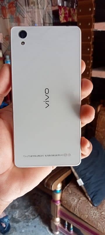 Vivo y51a model hai daba charger Sath hai 1