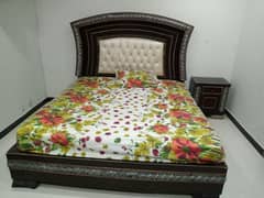 king size Bed set with Side table without Metress