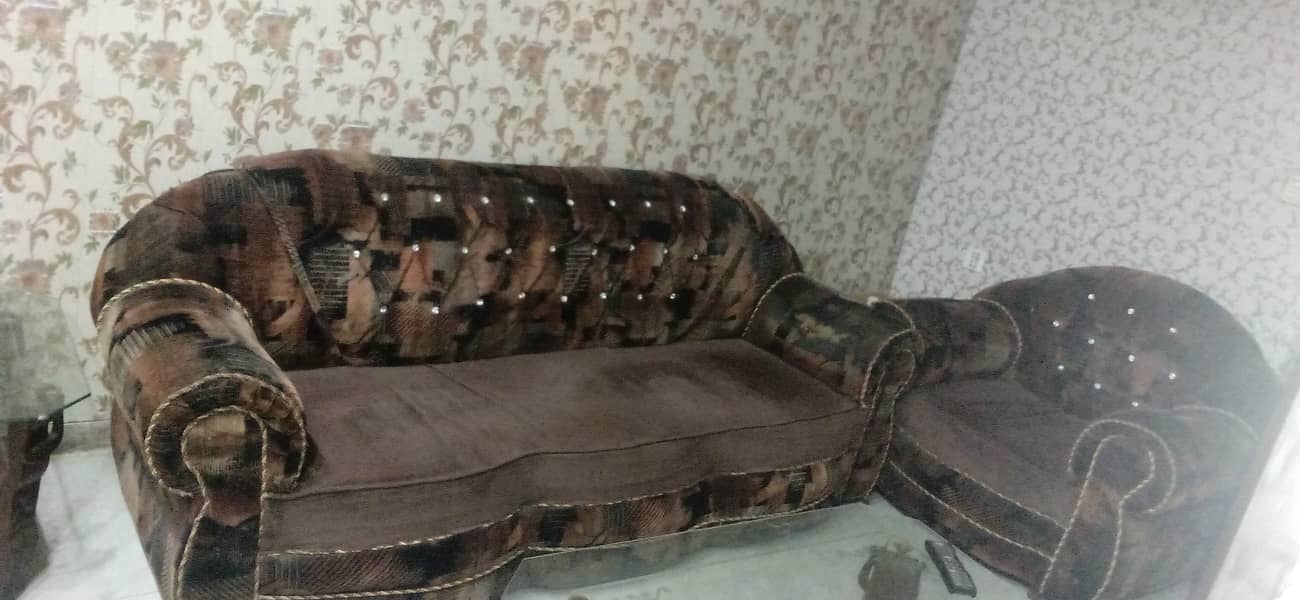 sofa set in good quality 2