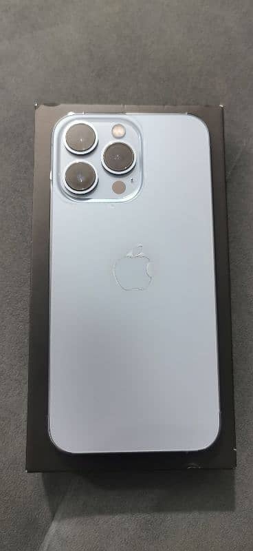 iphone 13 pro 2