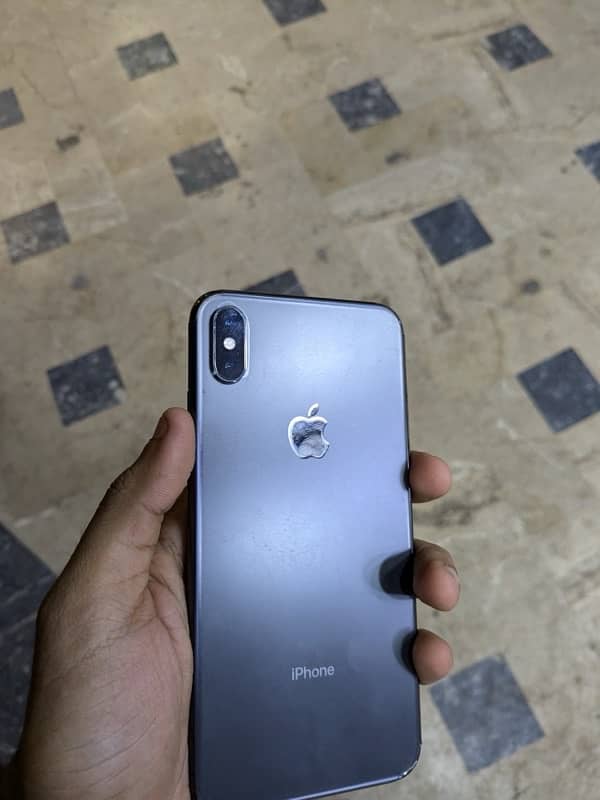 Iphone xs max 0