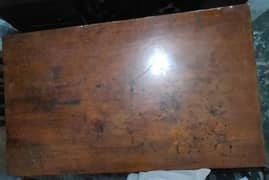 Dining Table (Diyar), Chairs