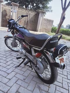 Honda cg 125 (golden number)(KWM-72) 2017 model