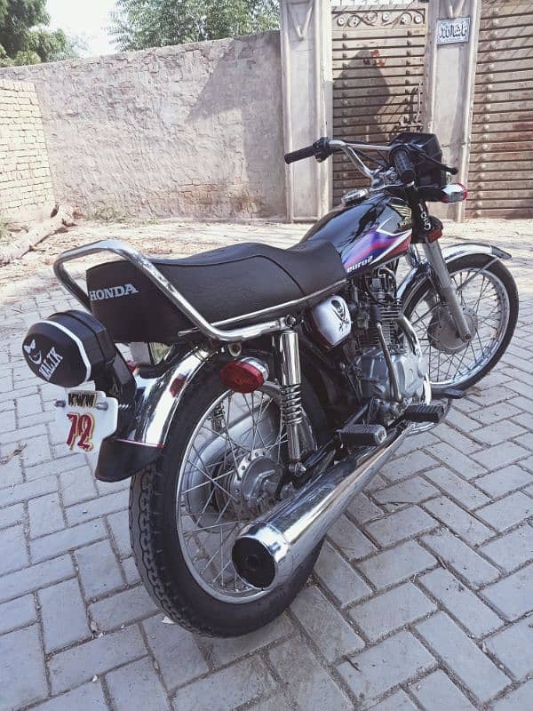 Honda cg 125 (golden number)(KWM-72) 2017 model 2